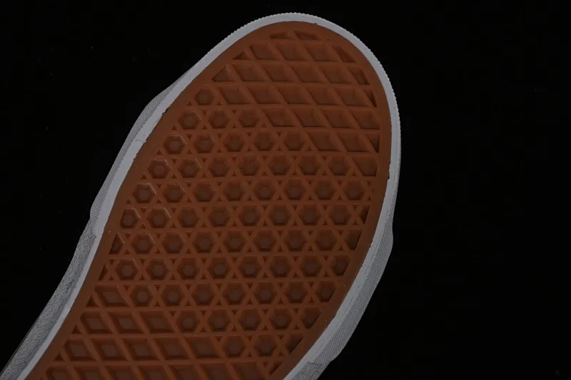 All categories Vans Vans series Vans Mid Vans Sk8-Mid Vans Zhongbang casual skateboard shoes VN000BWEJV6